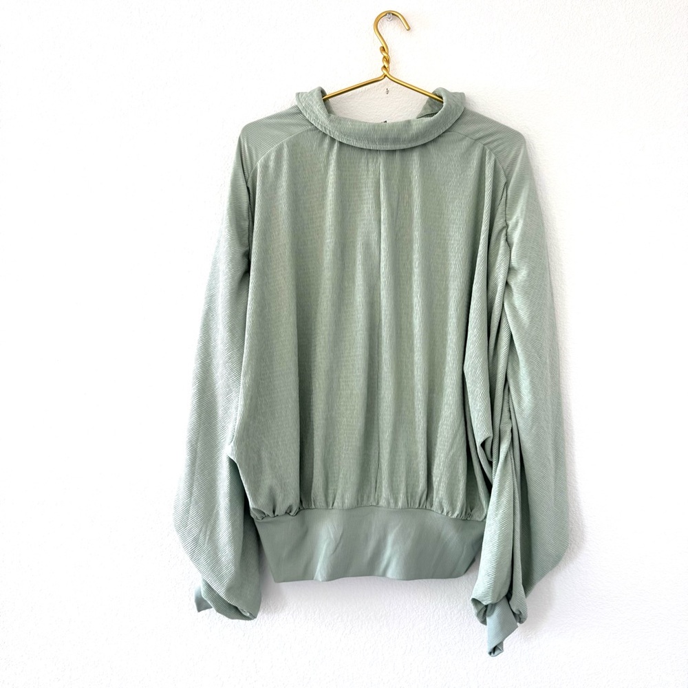 Heyson Oversized Quarter Button Collared Slouchy … - image 3